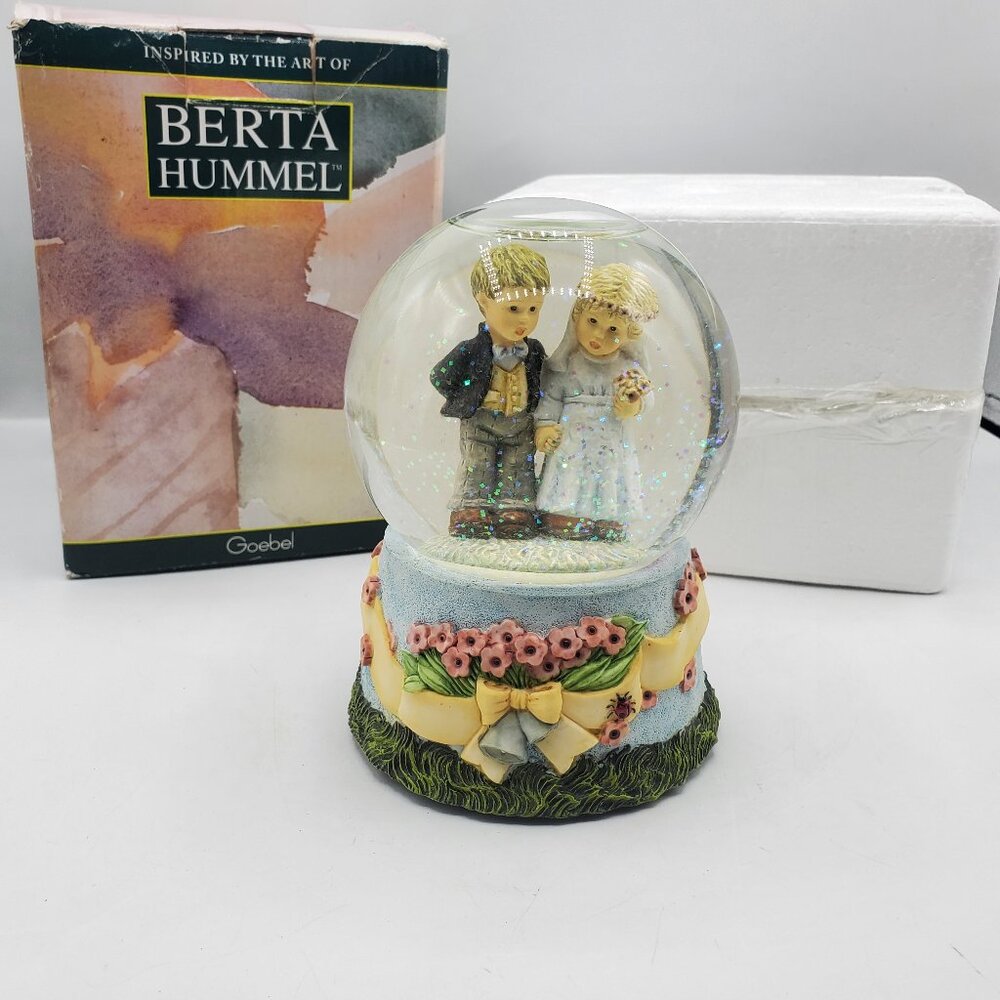 BERTA HUMMEL "FROM THIS DAY FORWARD" MUSICAL WATER BALL